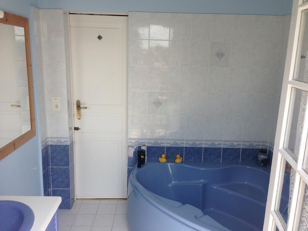 Arret Et Aller Bed & Breakfast Argagnon Room photo