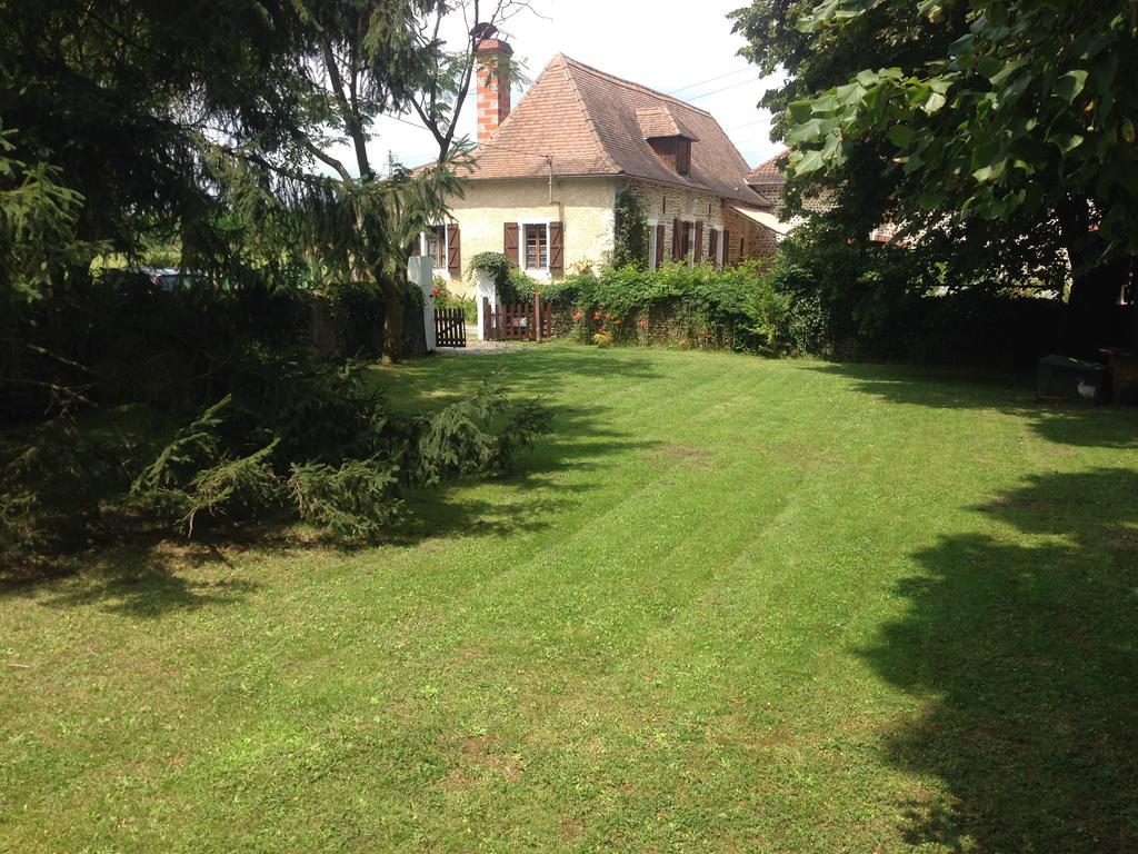 Arret Et Aller Bed & Breakfast Argagnon Exterior photo